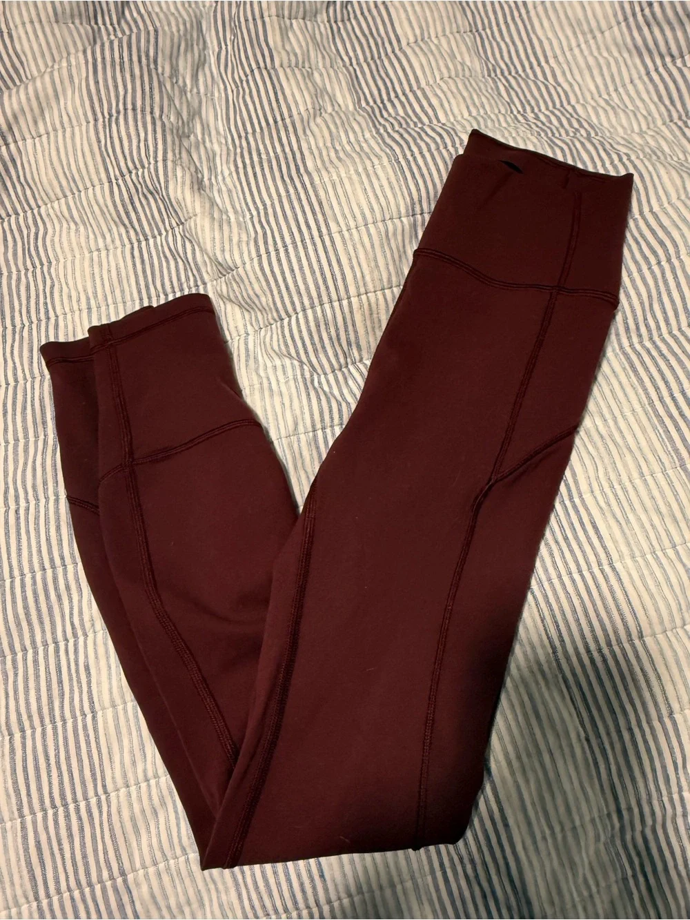 lululemon athletica maroon Leggings